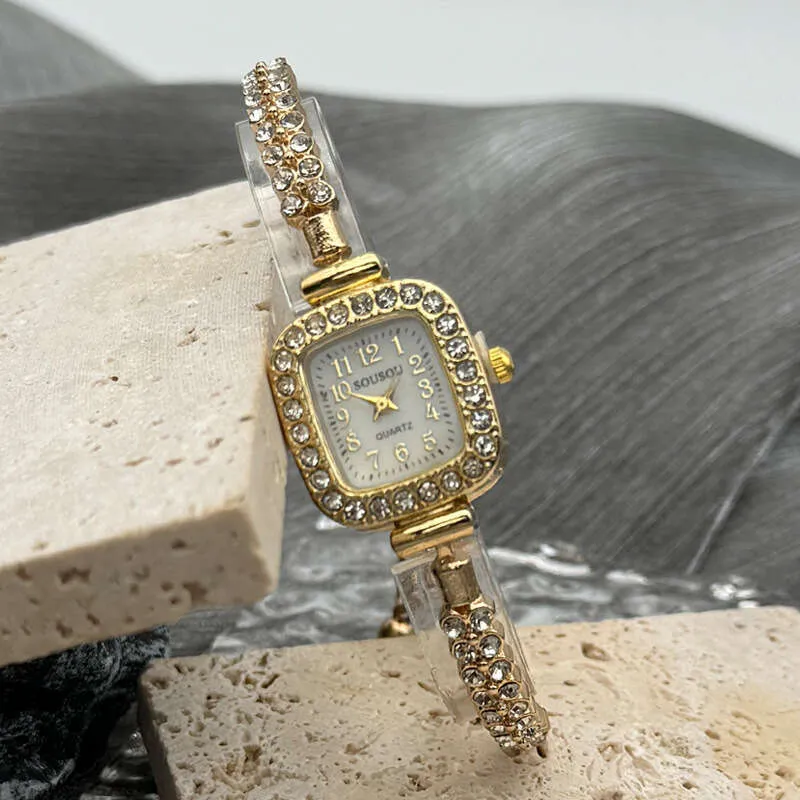 vintage jewelry Watch Nojess 1p diamond