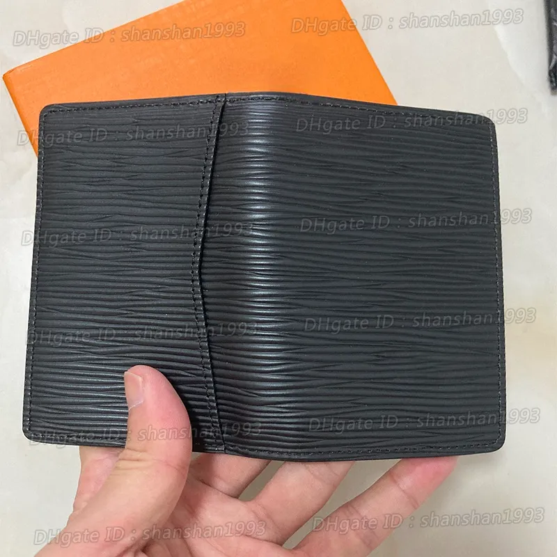 Designer Mens Short Wallet With Passport And Vaccine Holder Luxury  