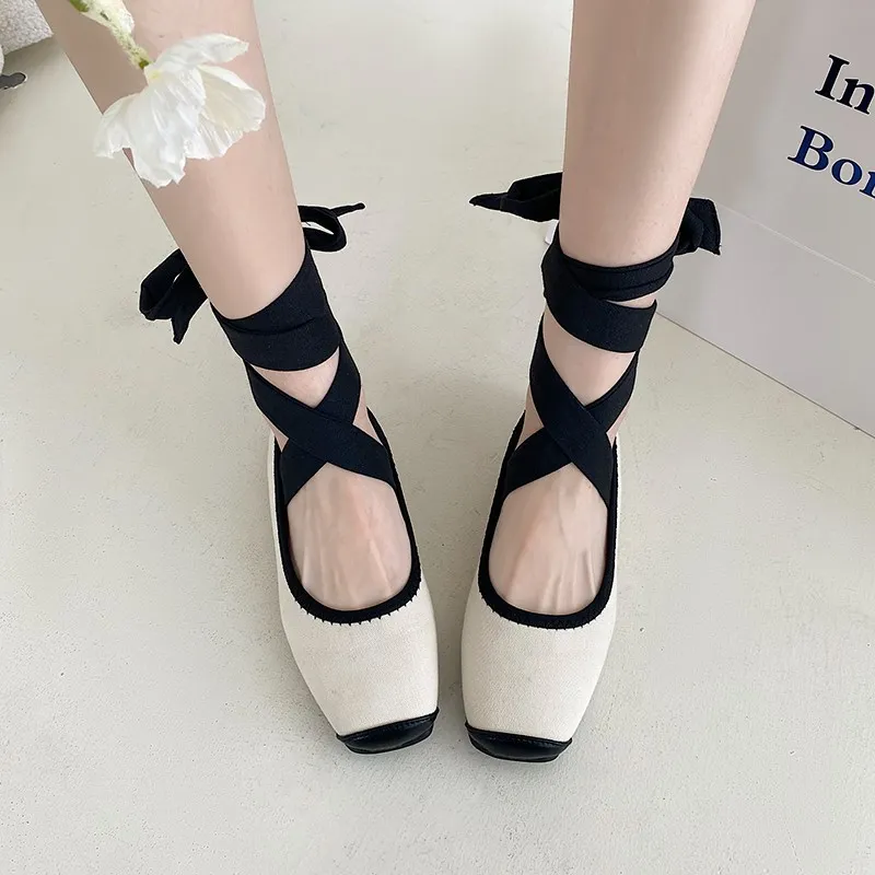 Le decore / 6cm square ballerinaパンプス Elastic Ballet Flat — Black – La Garçonne