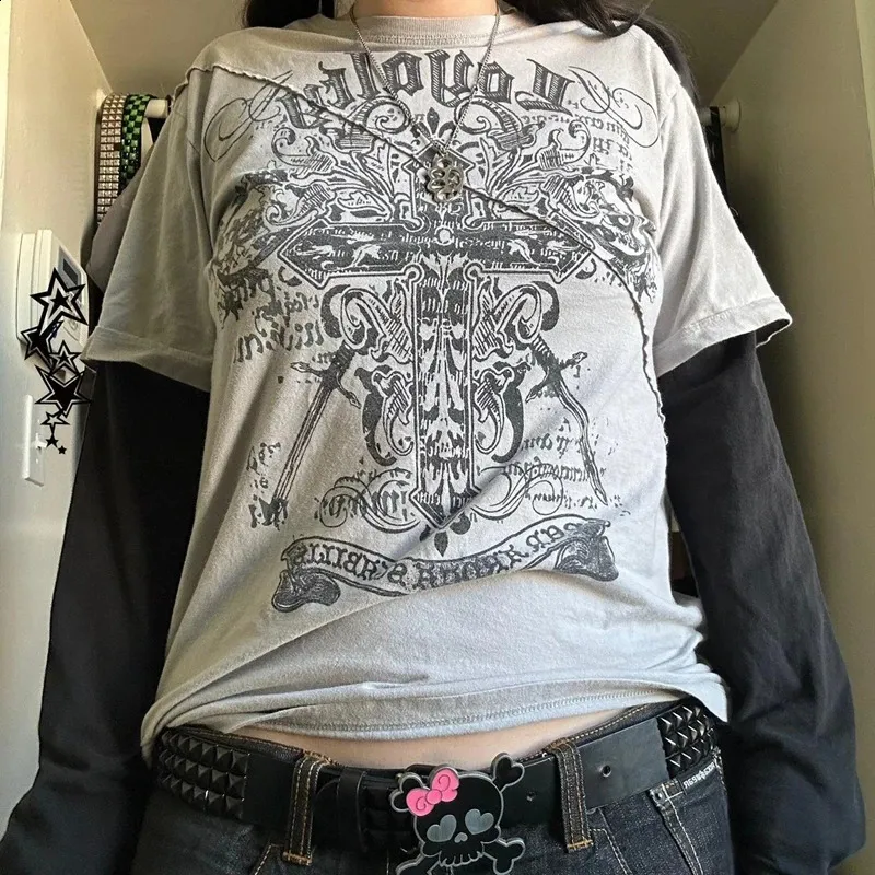 DHgate.com:Y2K Grunge Oversized Gothic Graphic Printed DHgate.com:Y2K Grunge Oversized Gothic Graphic Printed
