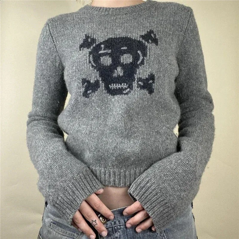 Skull Crop Top: Y2k Aesthetic Fairy Grunge Sweater - Gray