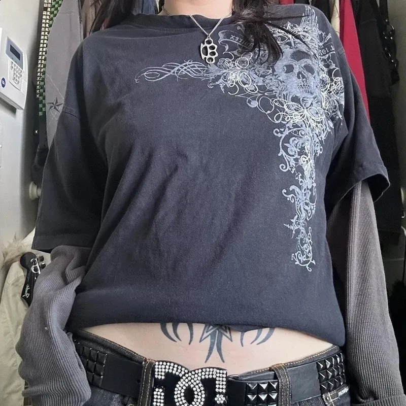 DHgate.com:Y2K Grunge Oversized Gothic Graphic Printed DHgate.com:Y2K Grunge Oversized Gothic Graphic Printed