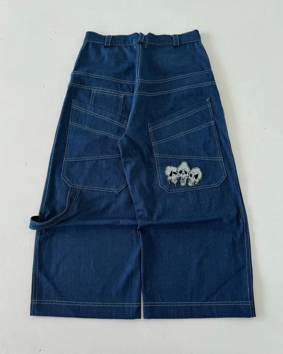 Hip Hop Jeans With Skull Print And Big Pockets Loose Fit