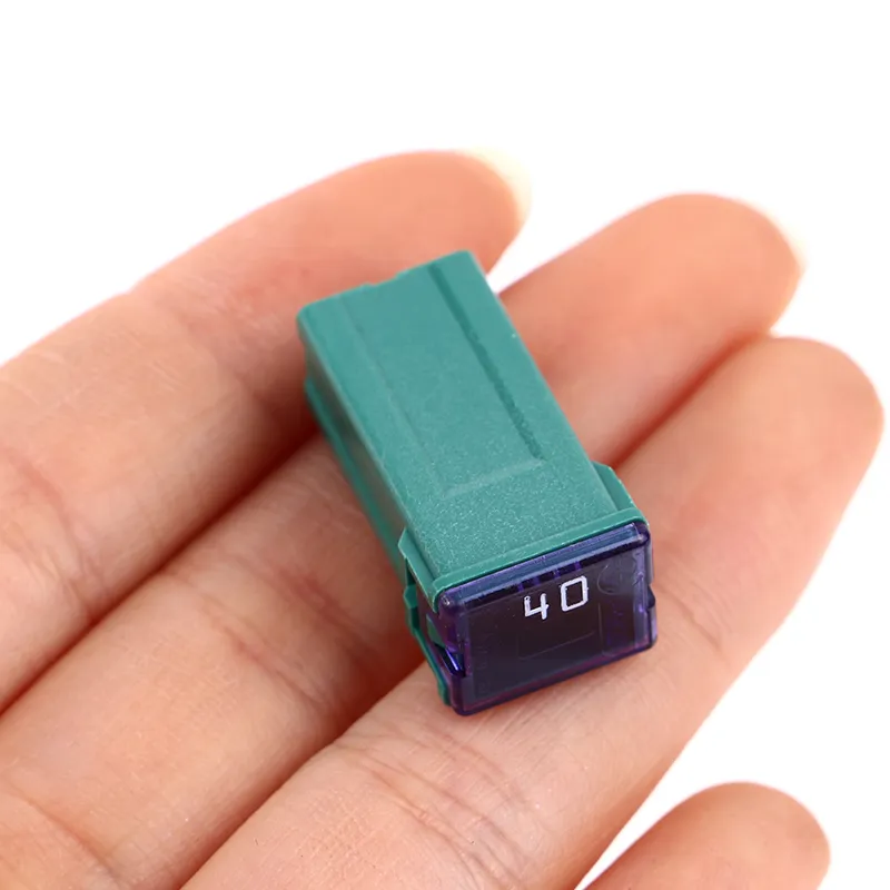 DHgate.com:2024 1pc Waterproof Tube Car Fuse Box, Square