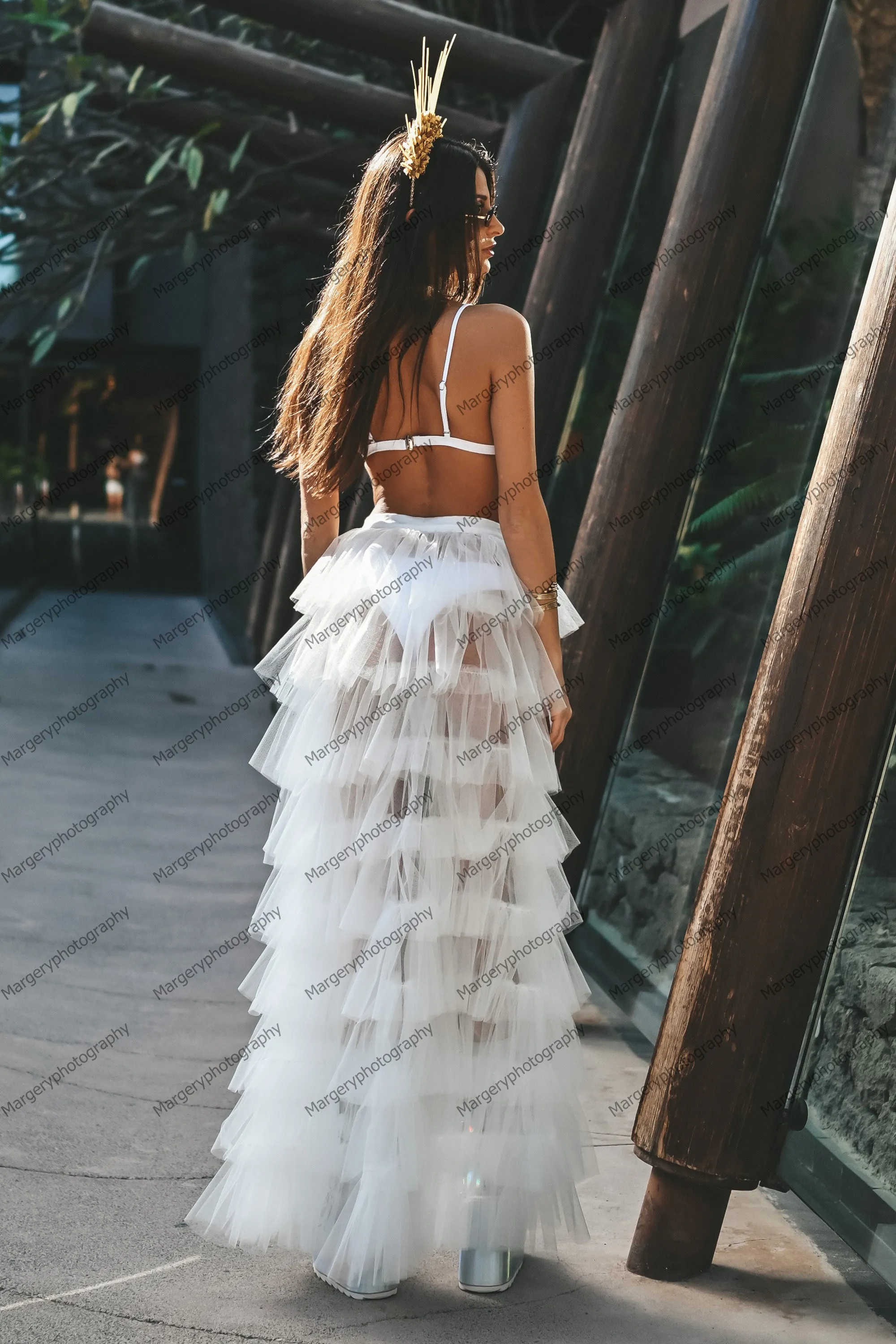 Title: Saia Faldas Custom Made Maxi Tutu Gown with Tiered Ruffles and High-Low Tulle White Tiered Maxi skirt - Chic Prom Gop for WomenDescription: Title: Saia Faldas Custom Made Maxi Tutu Gown with Tiered Ruffles and High-Low Tulle White Tiered Maxi skirt - Chic Prom Gop for WomenDescription: