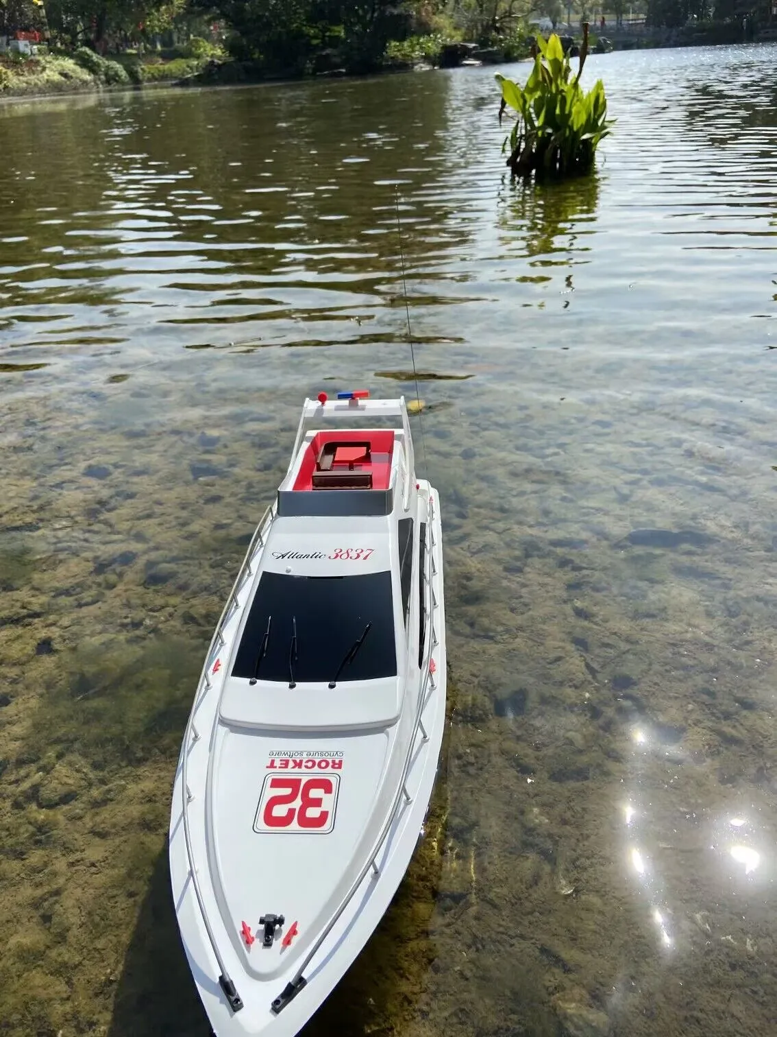 Bateau télécommandé à grande vitesse pour Sports d... – Grandado