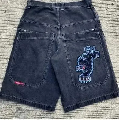 DHgate.com:Retro Gothic Jnco Jeans Shorts: Printed Denim Hip