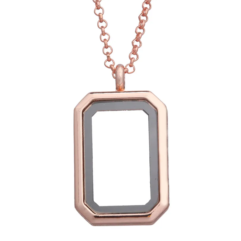 希少 コードギアス ロロのチャーム型ネックレス ロケット コードギアス 反逆のルルーシュ R2 ロロのチャーム型 ネックレス