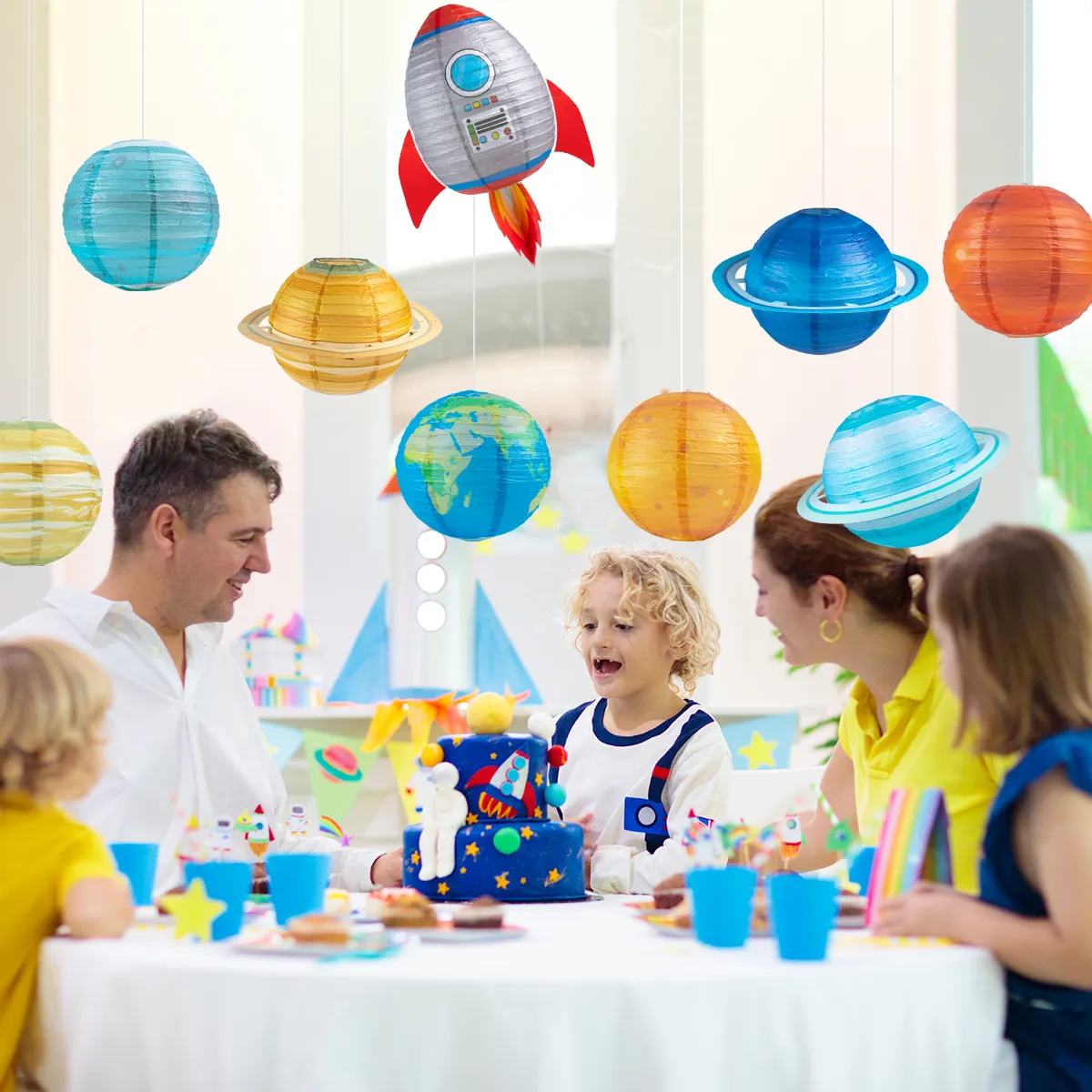 Foldable paper lantern planets with Eight Planet Rockets - Perfect for ...
