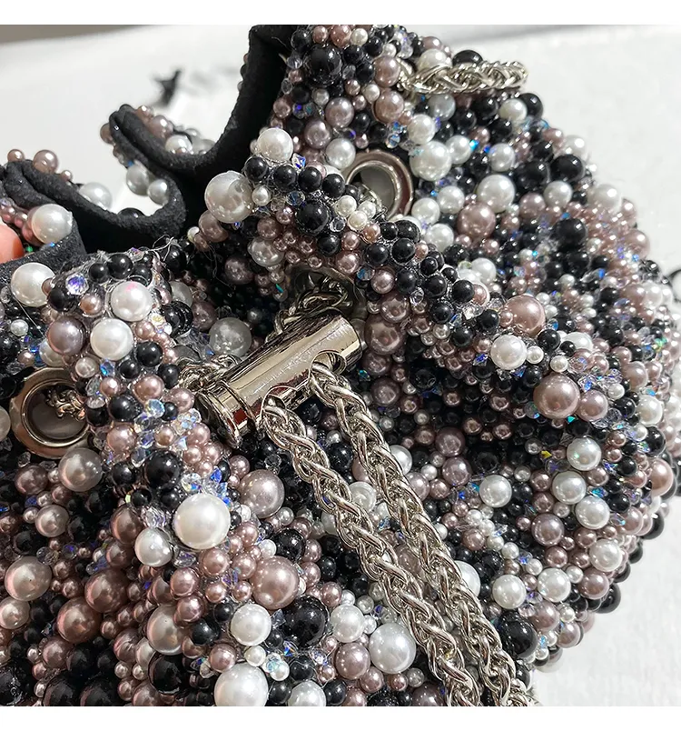 JIMMY CHOOパール パーティーバッグ /ティファニーブルー/キラキラ JIMMY CHOOパール パーティーバッグ /ティファニーブルー/キラキラ