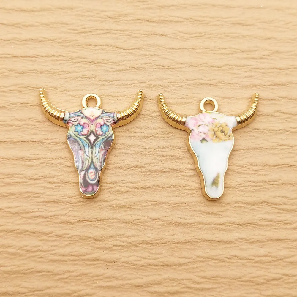 22 PCS Cow Head Charms - Alloy Animal Pendants For DIY Jewelry Making Necklaces Bracelets