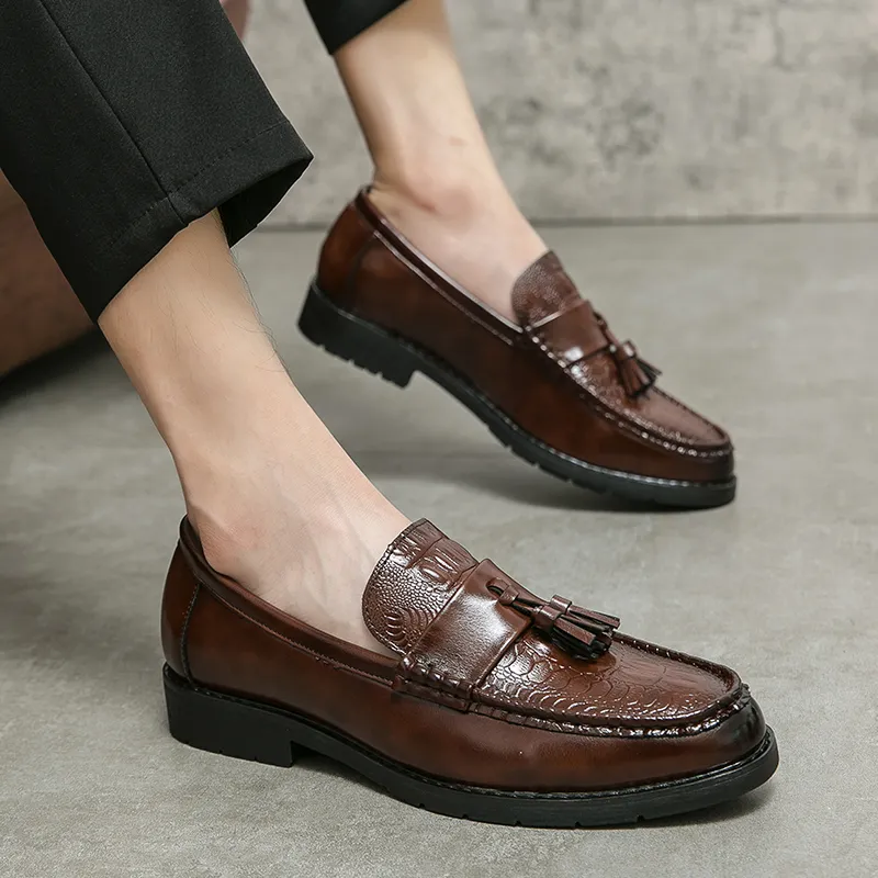 Luxury Designer Men's Tassel Moccasins Slip-On Dress Shoes Black Brown with  Rubber Outsole from Dhgate Dress Shoes - price 31.4