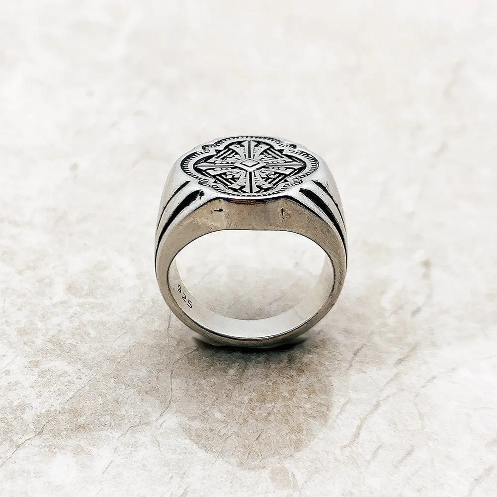 DHgate.com:Sterling Silver Ring: Timeless Classic Cross
