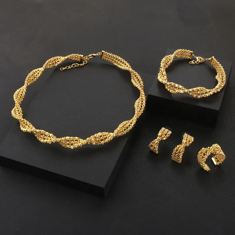 Bridal Necklace Earring Set: Elegant 4-Piece Women's Jewelry Set with  Necklace, Earrings, Bracelet, and Ring for Wedding Celebrations