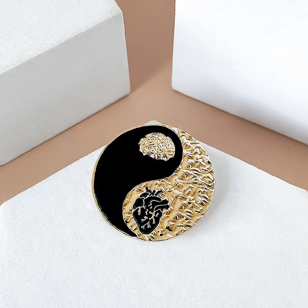 Akacha Pin Pin Button To Ohm Yoga Buddha