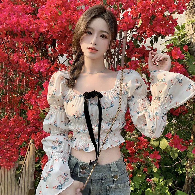 Women's Slim Fit Floral Print Bow Tie Neck Lantern Sleeve Crop