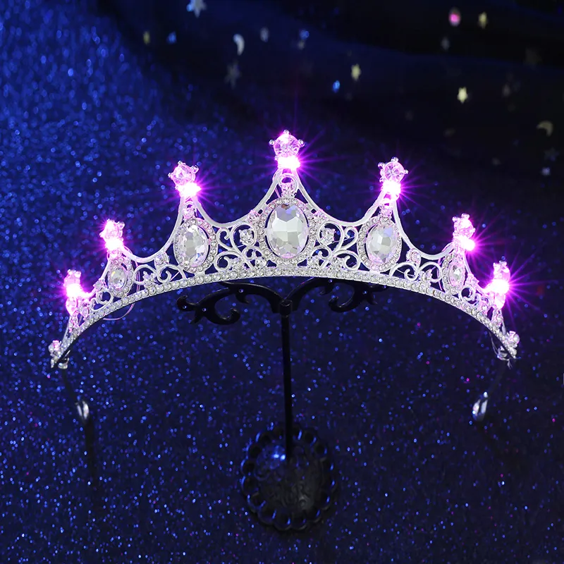 Vintage Baroque Rhinestone Wedding Tiara for Women Bridal  display picture 1