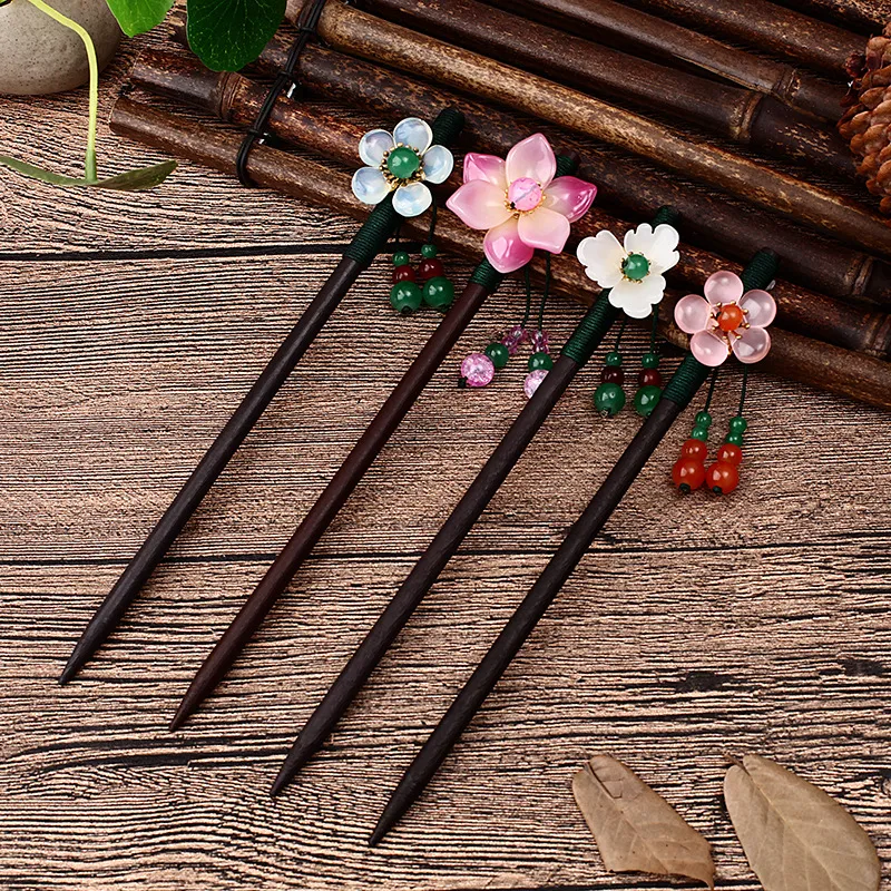 Vintage Flower Hair Forks 7.1 in Zinc Alloy Hairpins with  display picture 1