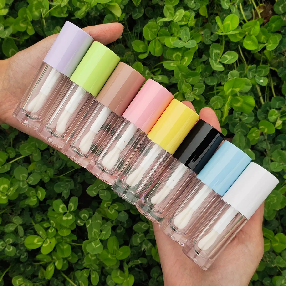 wholesale Empty Lip Gloss Tubes Set Custom Packaging Box Big Brush Applicator Wand