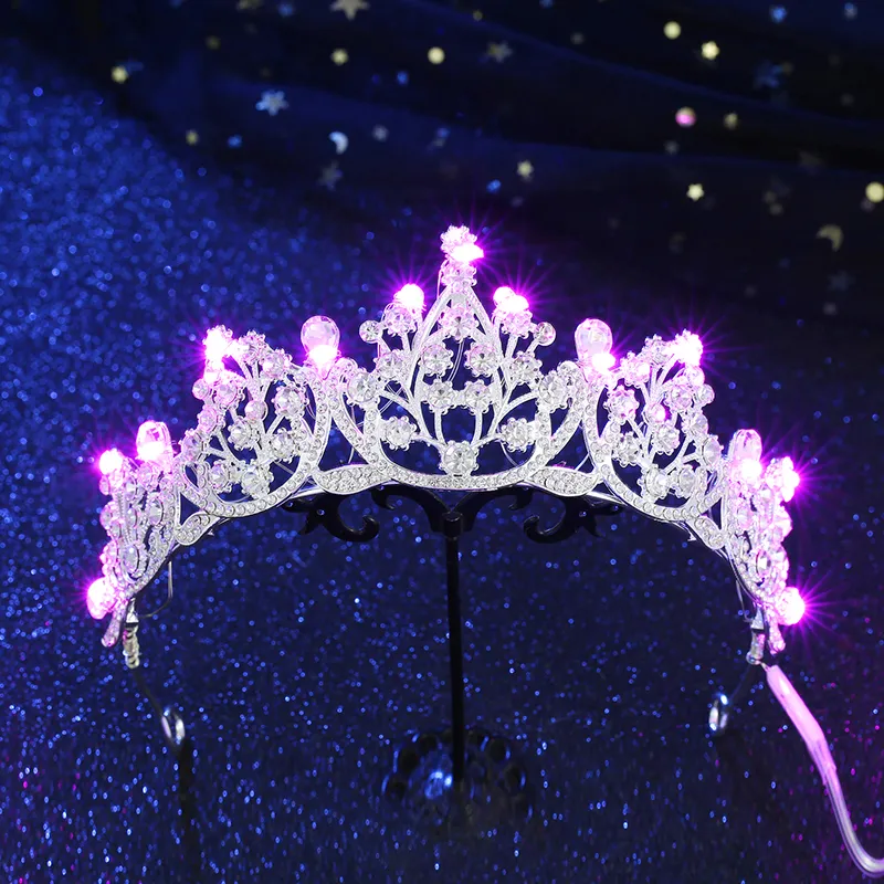 Coroa De Princesa Com Strass Rosa - Tiara Com Pente Para Festas E Casamentos