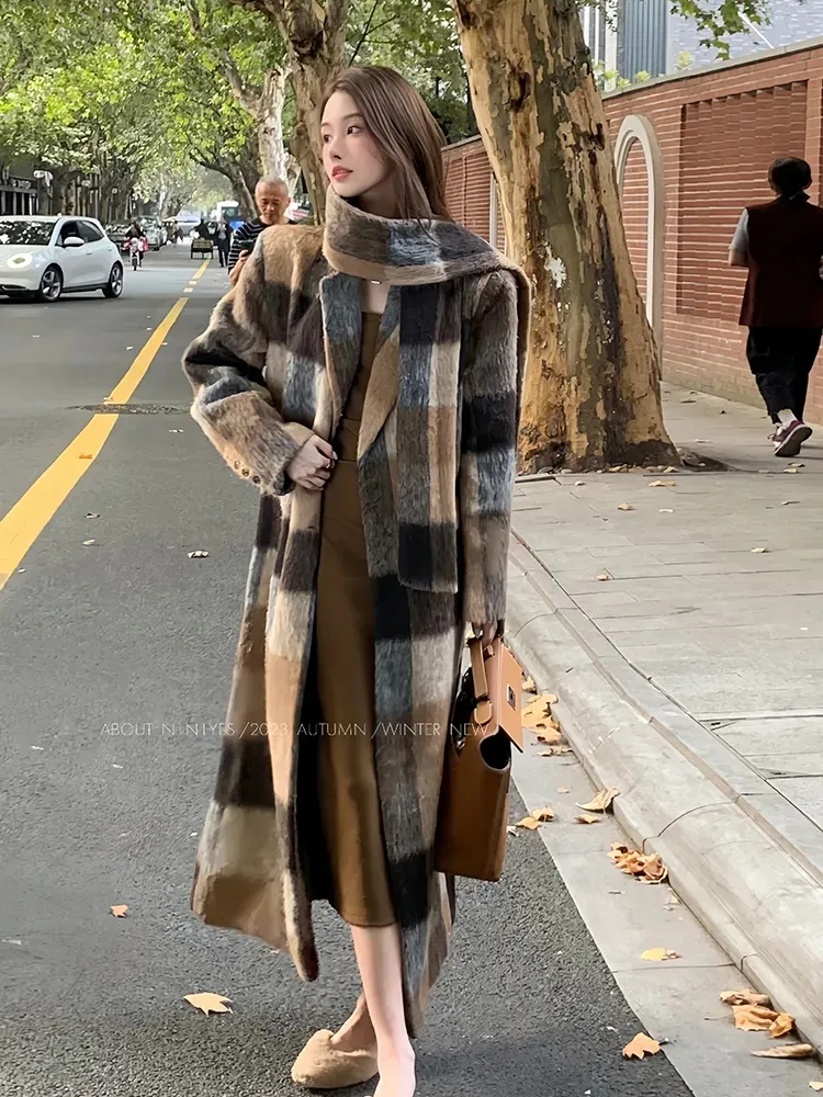 DHgate.com:Womens Plaid Woolen Long Coat, High-Grade Winter