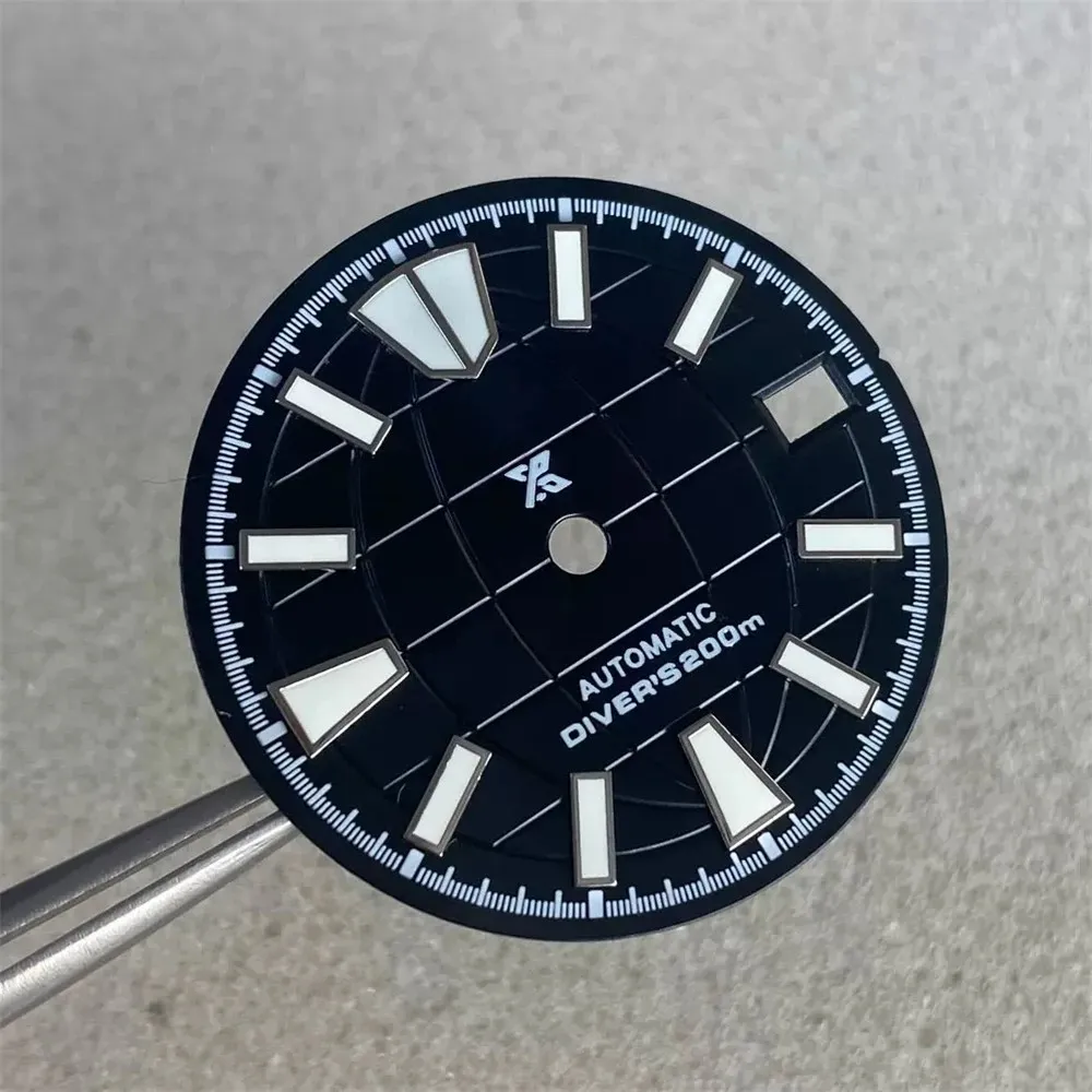 28.5MM Green Luminous Nomos Watches Dial For NH35 NH36 4R 7S Movement In Black Green Blue White From Ddmyfeb 14.46 DHgate.Com