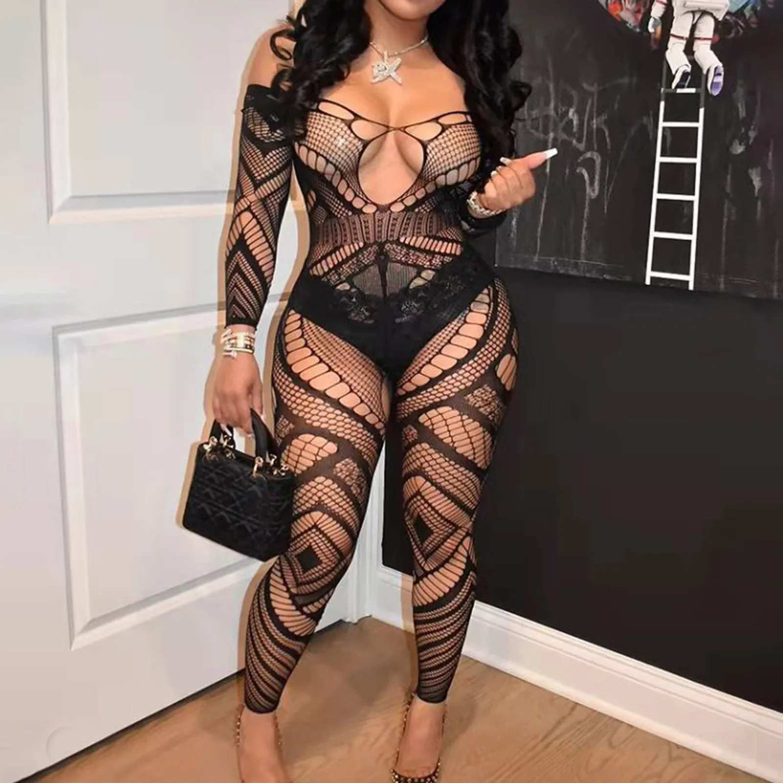 sexy women in fishnet The Best Australian Men's Fashion Brands main image 0