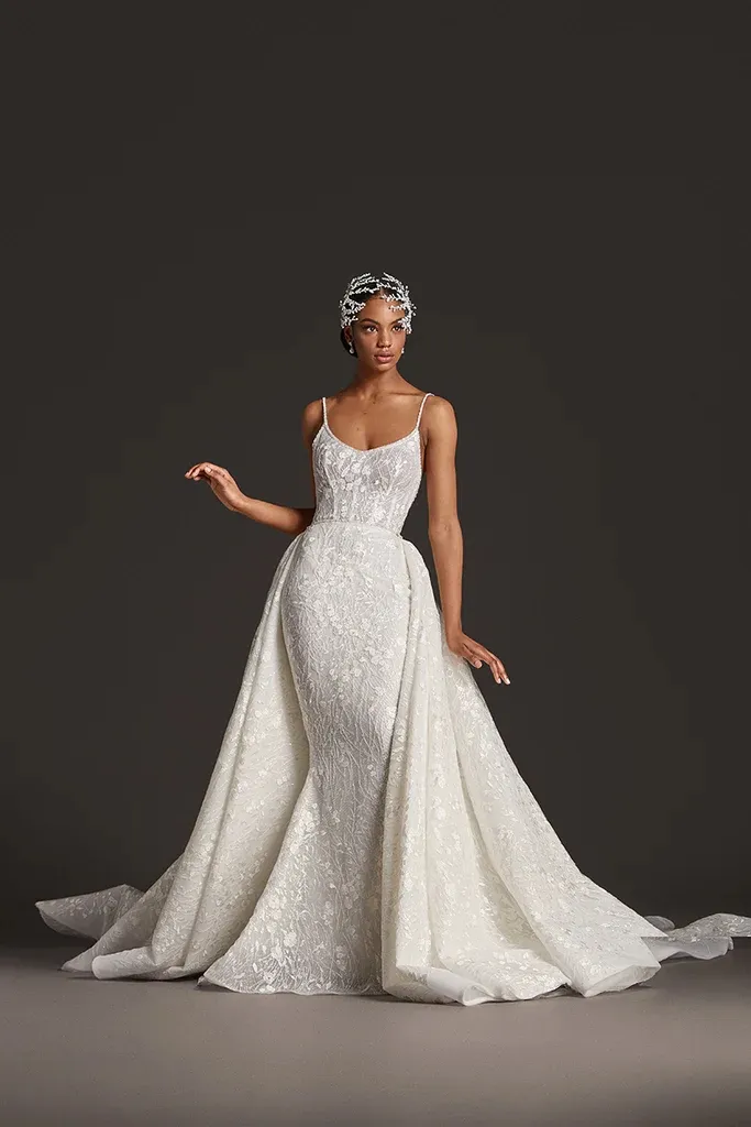 Save Big on Bulk Spaghetti Strap Mermaid Wedding Dresses Floral Print  Bridal Gowns: Sleeveless Spaghetti Strap Wedding Dress, In Mermaid  Trumpet