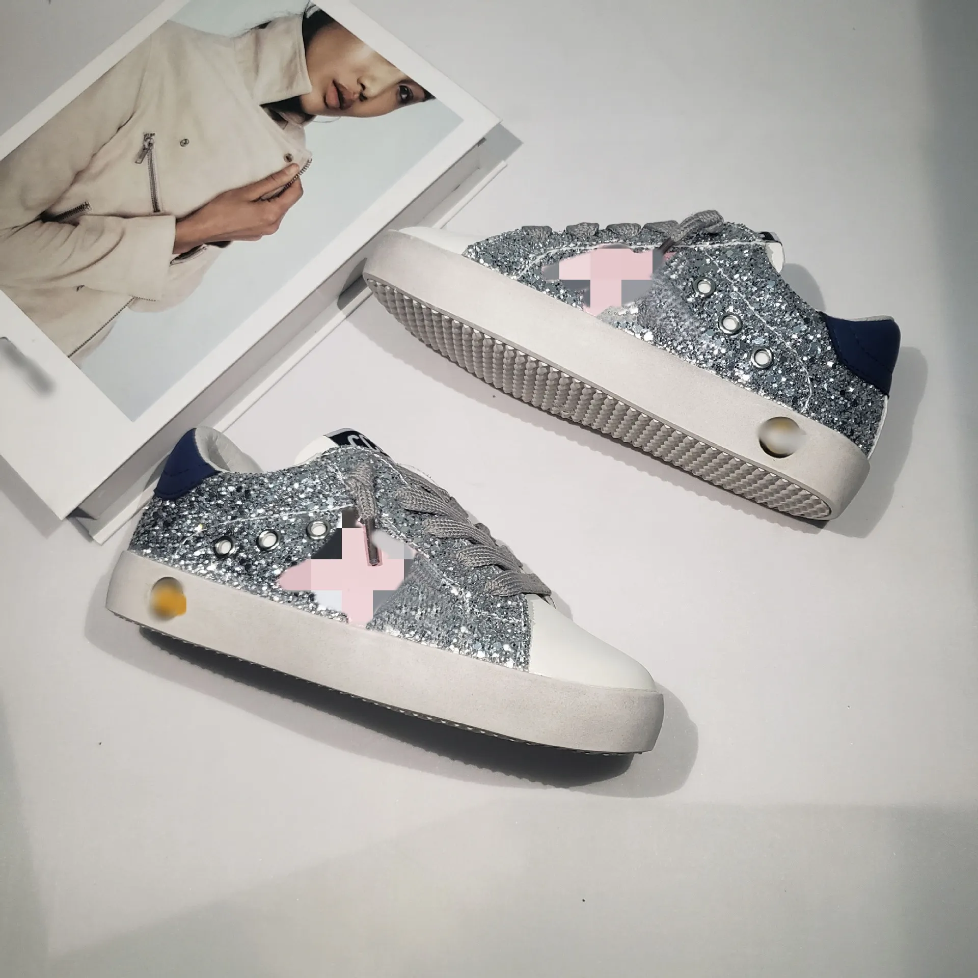 Kids Bling Sequins Sneakers Fashion Star Lace-up Casual Shoes for Boys  Girls Soft, Non-Slip, Comfortable Flat Shoes for Spring 2024