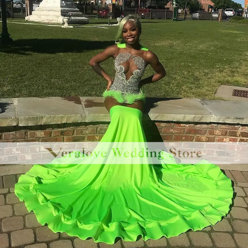 Green Prom Dresses for Black Girls 2k24 Velvet Lace Trumpet Gowns with  Scoop Neckline and Sweep Train from Dhgate Prom Dresses - price 164.23