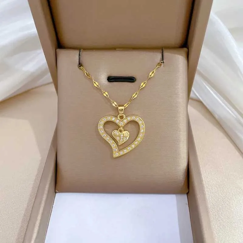 Double Heart Pendant Necklace Stainless Steel Minimalist Style_voghion.com