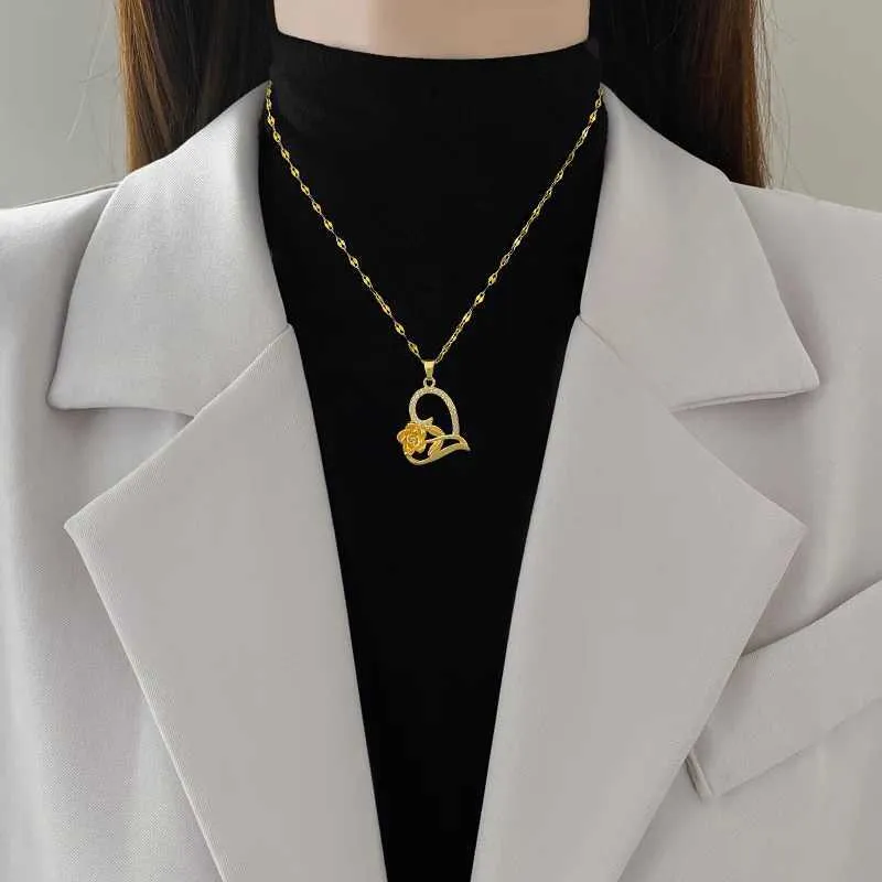 Colar com pingente de rosa em aço inoxidável elegante_voghion.com