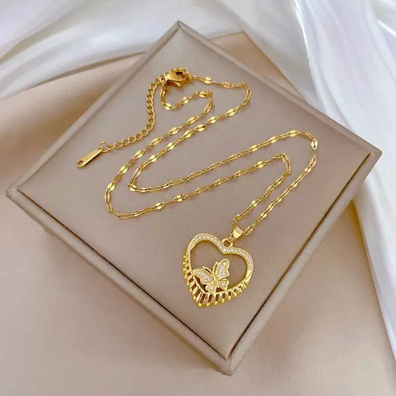 Collane con ciondolo Collana con farfalla cava micro-incastonata alla moda e squisita Classico amore animale Acciaio inossidabile_voghion.com