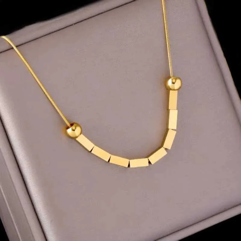 Colliers pendentifs à la mode et simples, collier rétro en acier inoxydable avec perles rondes et carrées, personnalité classique_voghion.com