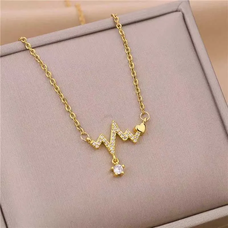 Necklaces Fashion French Romantic ECG Couple Confession Love Necklace Ladies Light Design Clavicle Chain Heartbeat_voghion.com