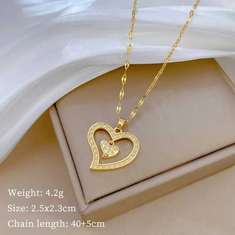 Double Heart Pendant Necklace Stainless Steel Minimalist Style_voghion.com