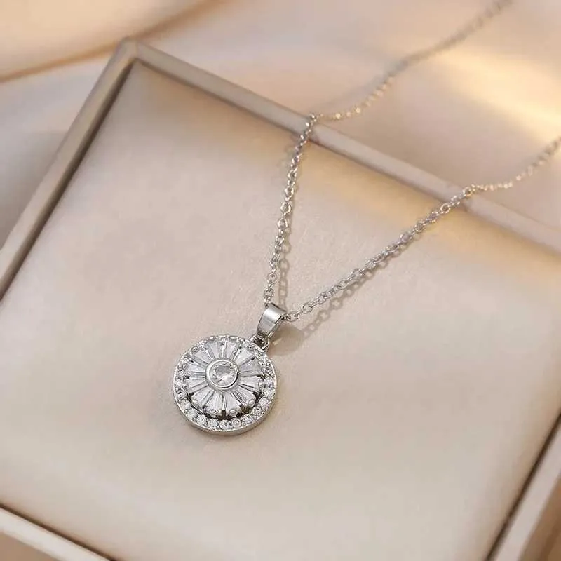Collane con ciondolo Ruota Collana a doppio strato per donna Catena girocollo Accessorio per gioielli di moda_voghion.com