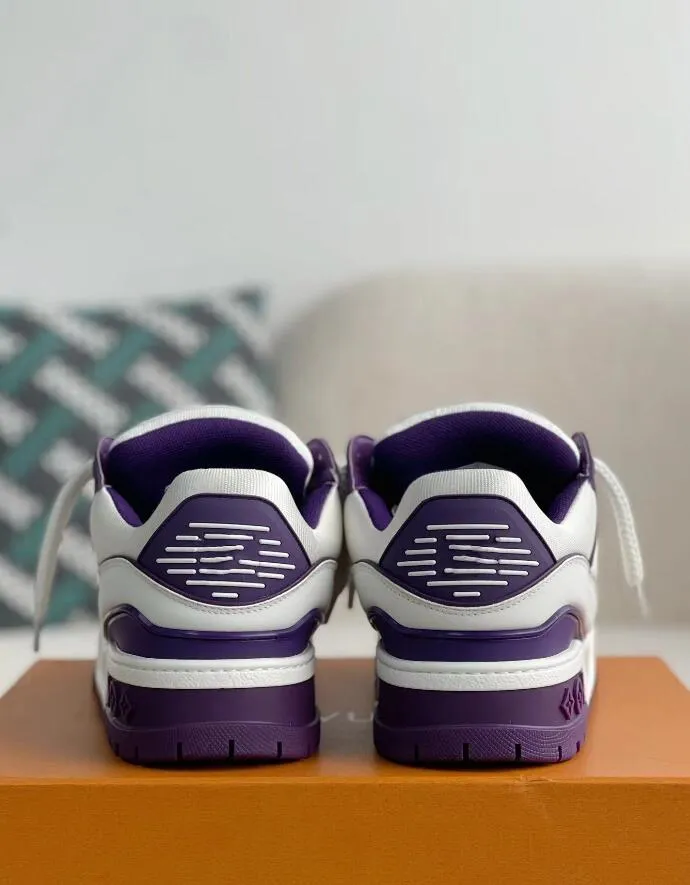 nike air purple trainers