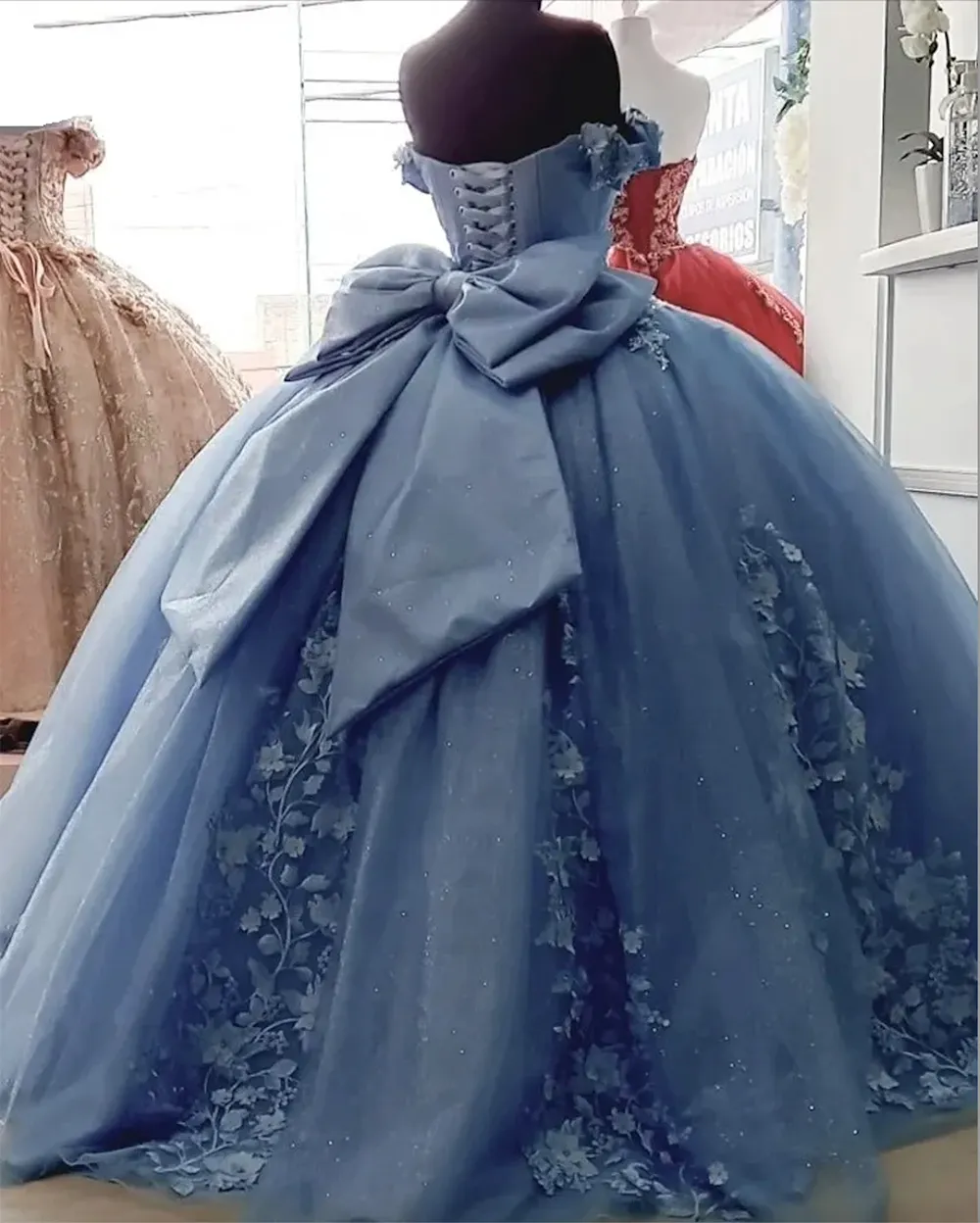 Dusty Blue Quinceanera Dresses 2024 Off Shoulder Lace Appliques Bow Ball Gowns