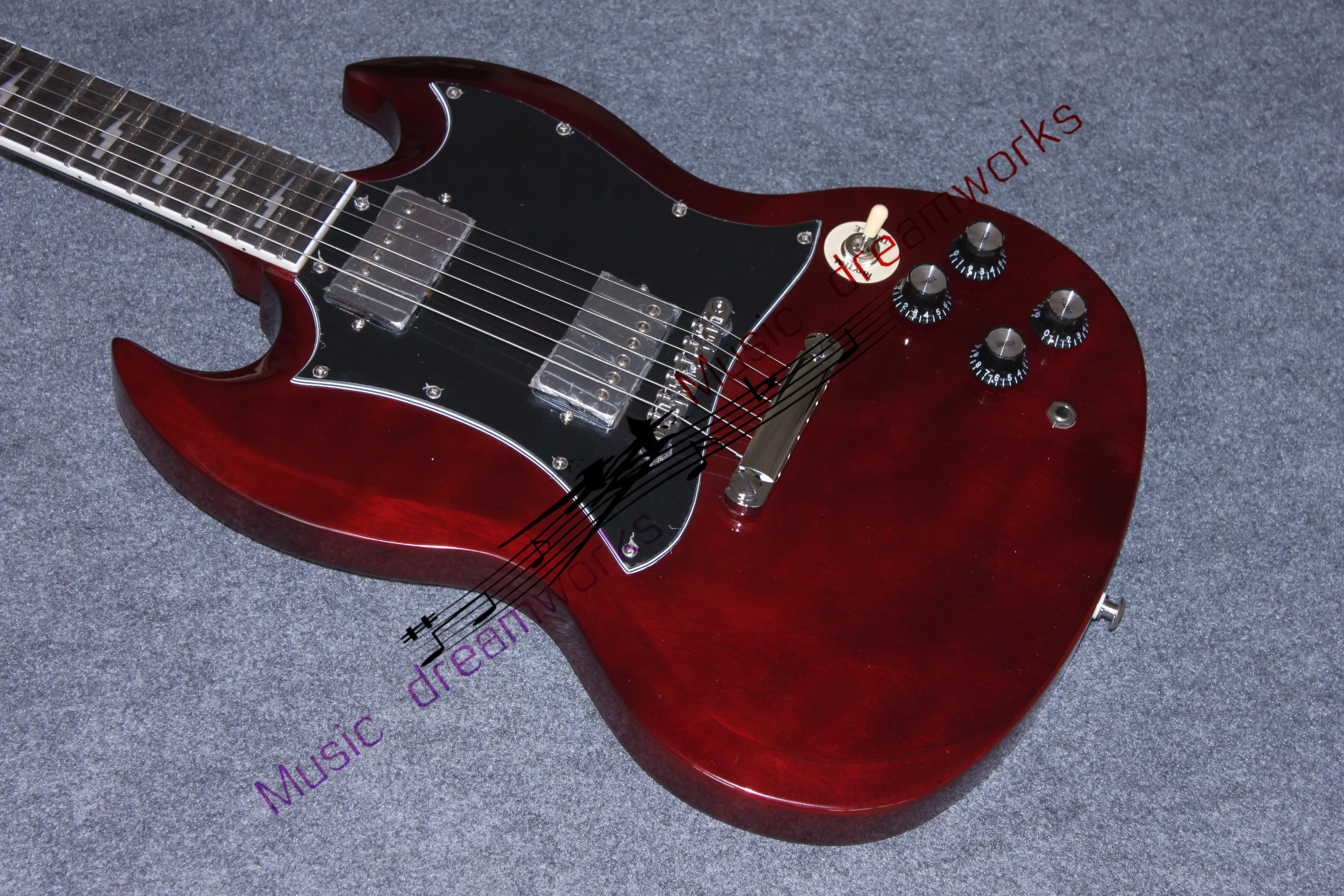 DHgate.com:Burgundy G-400 High quality SG electric guitar