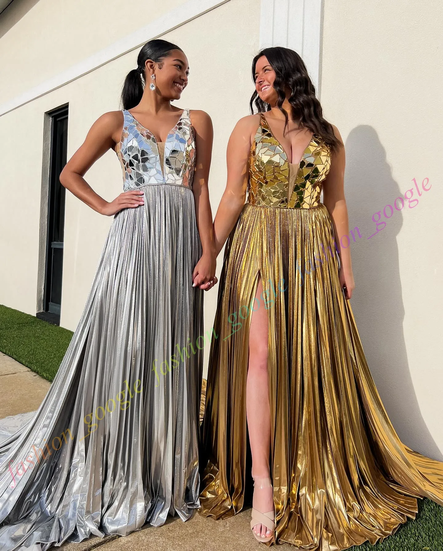 Gold Metallic Prom Dress Sparkle Cut Glass Mirror Beading Long Winter Formal Event Party Gown V Neck Skirt Slit Silver Royal Blue Red Carpet Runway