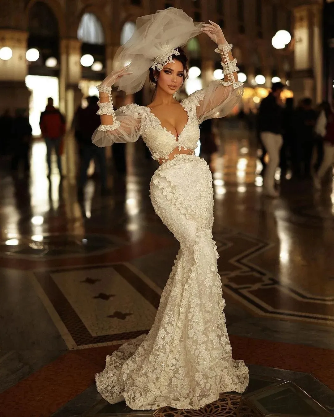 Product Title: Ivory Mermaid Elegant Wedding Dresses Illusion Lantern Sleeve Bridal Gown Custom Made Fashion Lace Vestido de NoviaProduct Description: Product Title: Ivory Mermaid Elegant Wedding Dresses Illusion Lantern Sleeve Bridal Gown Custom Made Fashion Lace Vestido de NoviaProduct Description: