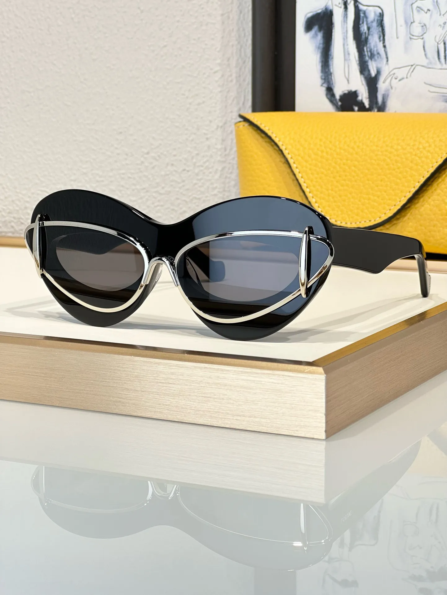 Cat Eye Sunglasses with UV400 Protection for Women and Men  display picture 1