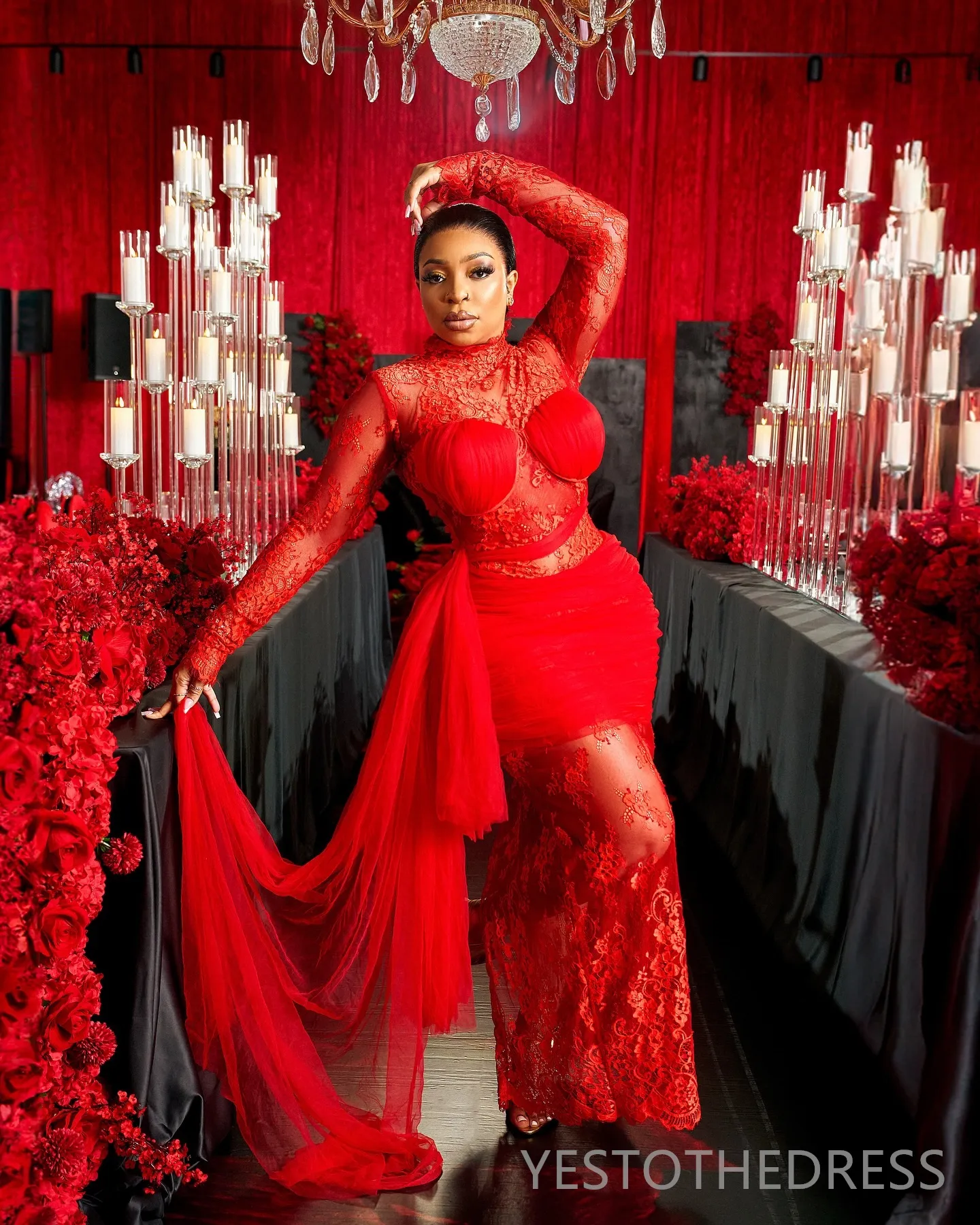 dark red plus size prom dresses Zapaka Women Black Red Plus Size Long Prom Dress Mermaid Off the Shoulder Velvet Ruched Party Dress with Slit, Black Red / US20W