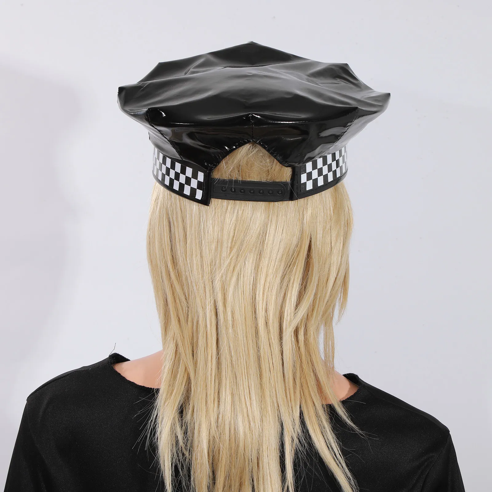 Déguisement Police Femme Menottes Gavel Et Chapeau De Police Photo Stock -  Image Du Mécanique, Légalisez: 15559040 Deguisement Police Femme, image size:1600x1600