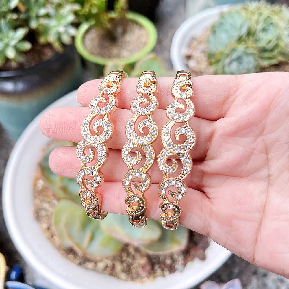 Sunspicems Crystal Flower Cuff Bangle Set Gold From Ddmyaug