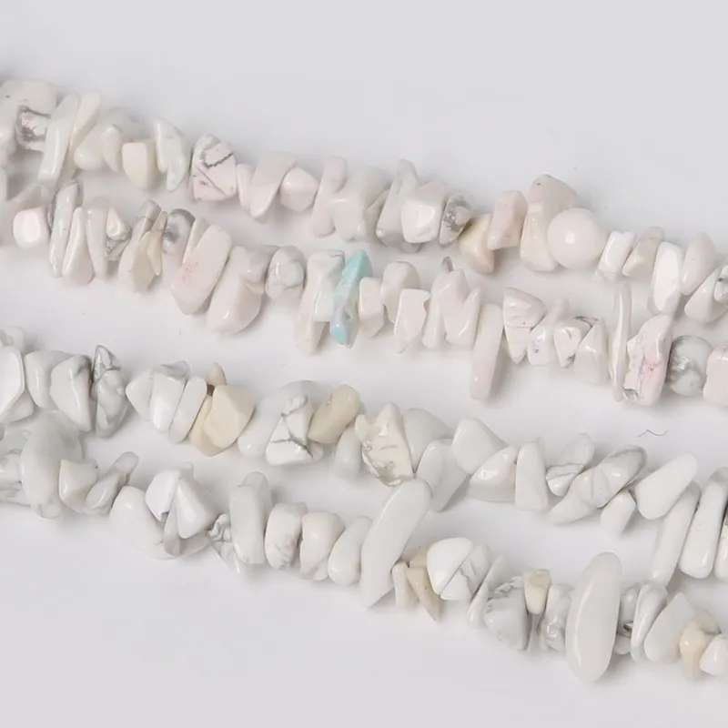 Howlite Chip Beads: 5-8mm Free Form Gemstone, 32 Strand