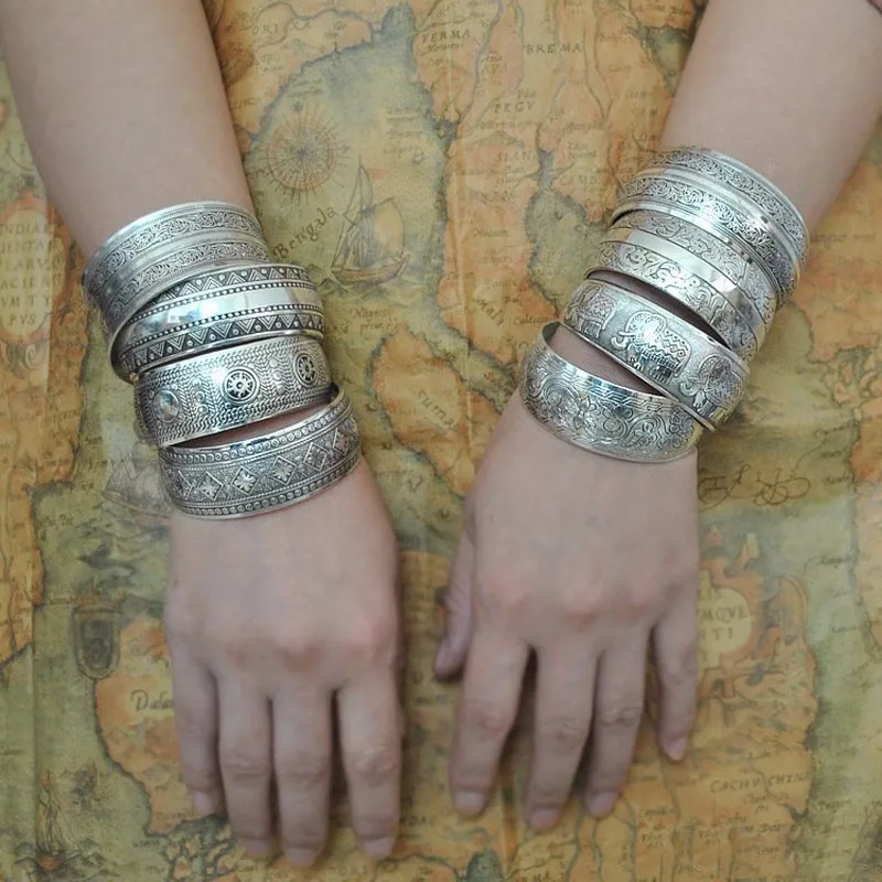 Vintage Tibetan Silver Adjustable Bangle Bracelet - Carved
