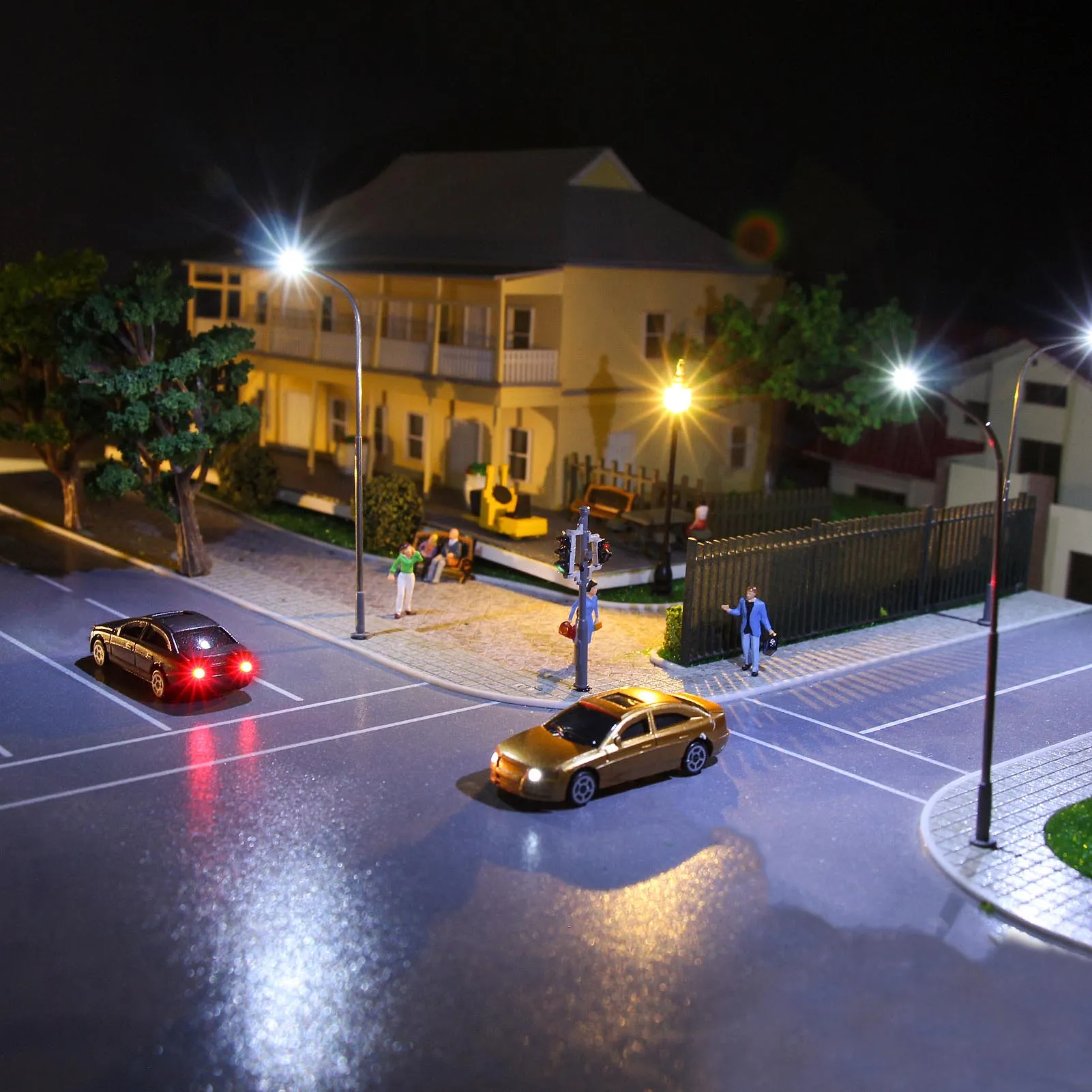 DHgate.com:Lighted Model Cars - 8pc N/Z/OO/HO 1:75/87/160