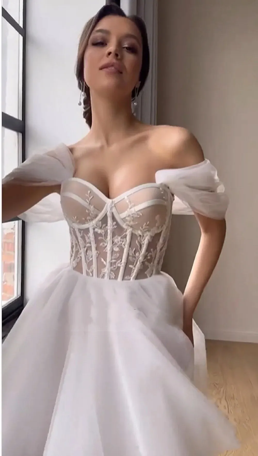 Off-Shoulder Sweetheart Neck a line wedding dress with Lace Appliques and Tulle Skirt - Perfect for Boho Beach or Garden Weddings Off-Shoulder Sweetheart Neck a line wedding dress with Lace Appliques and Tulle Skirt - Perfect for Boho Beach or Garden Weddings